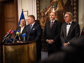 Fotogaléria k článku "Robert Fico: Každé mesto, ktoré bude mať záujem ísť do spolupráce pri výstavbe nájomných bytov, bude mojím partnerom"