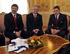 Prijatie slovenskej hokejovej reprezentcie predsedom vldy SR R. Ficom